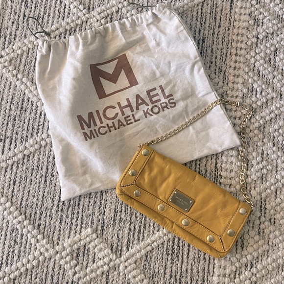 Michael Kors mini handbag - Picture 1 of 3
